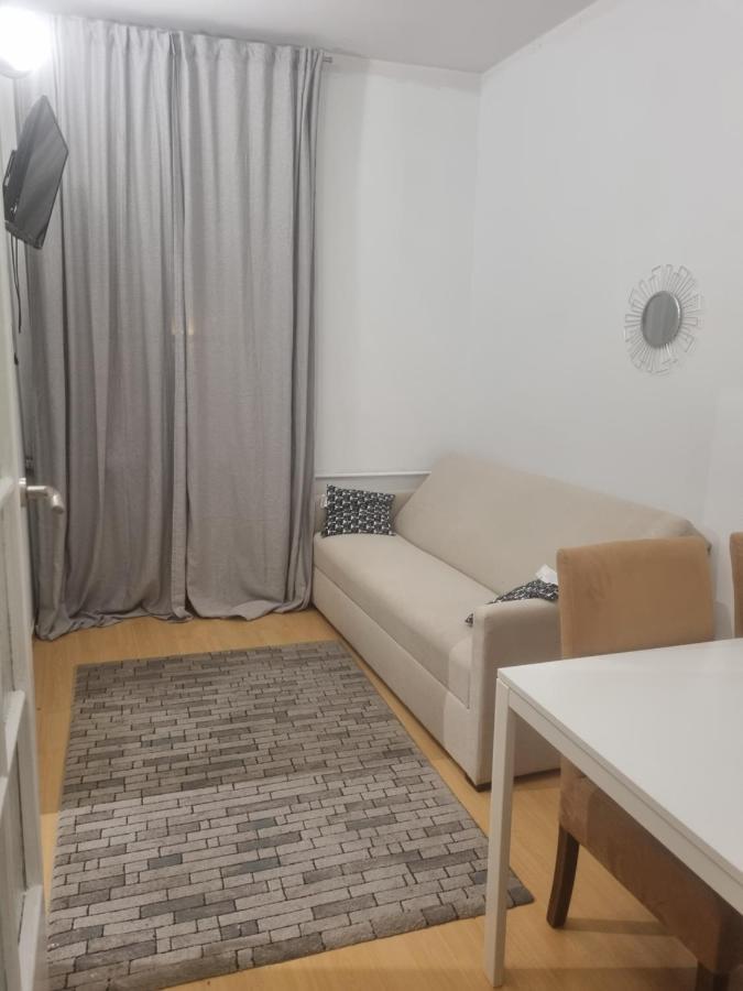 Old Town Pearl Apartment Warsaw Ngoại thất bức ảnh